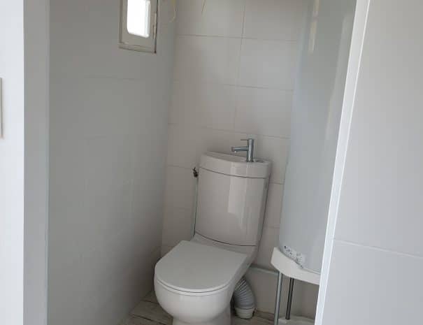 Wc supplémentaire